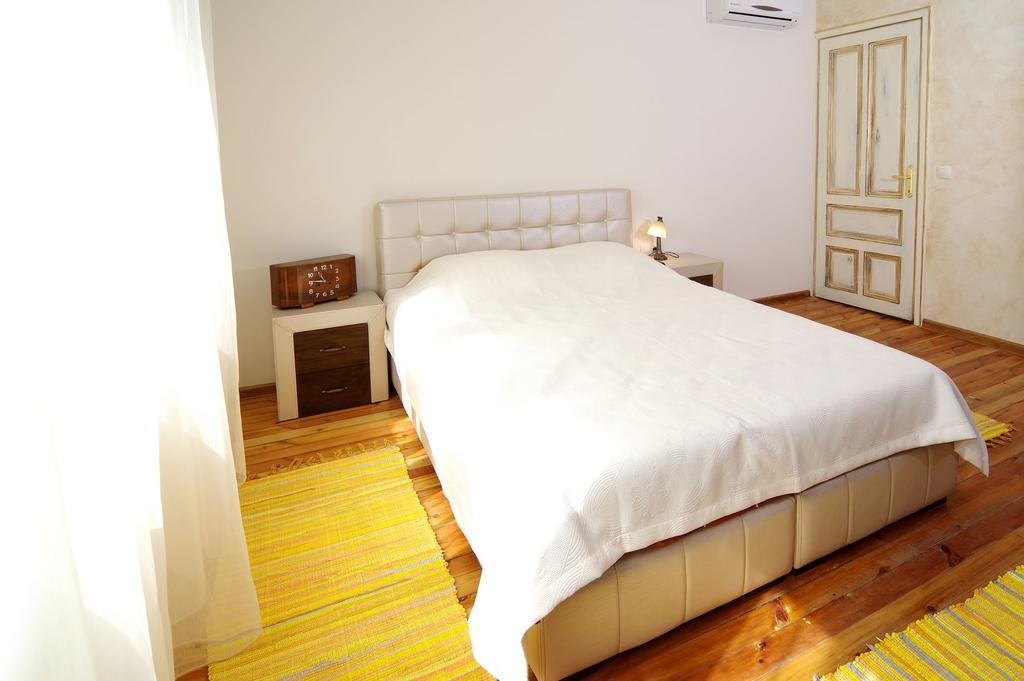 Art Guesthouse Vintage ブルガス エクステリア 写真