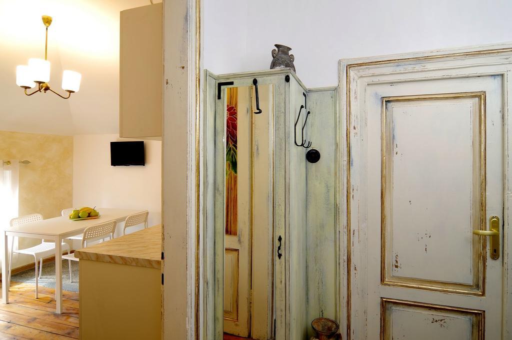 Art Guesthouse Vintage ブルガス エクステリア 写真